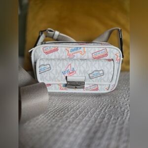 *NWOT* Michael Kors Limited Edition Diner Series Small Crossbody Camera Bag